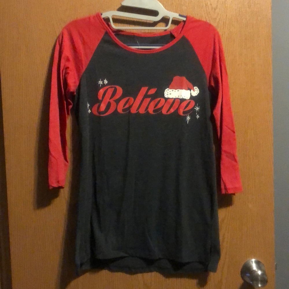 A Christmas believe long sleeve tee